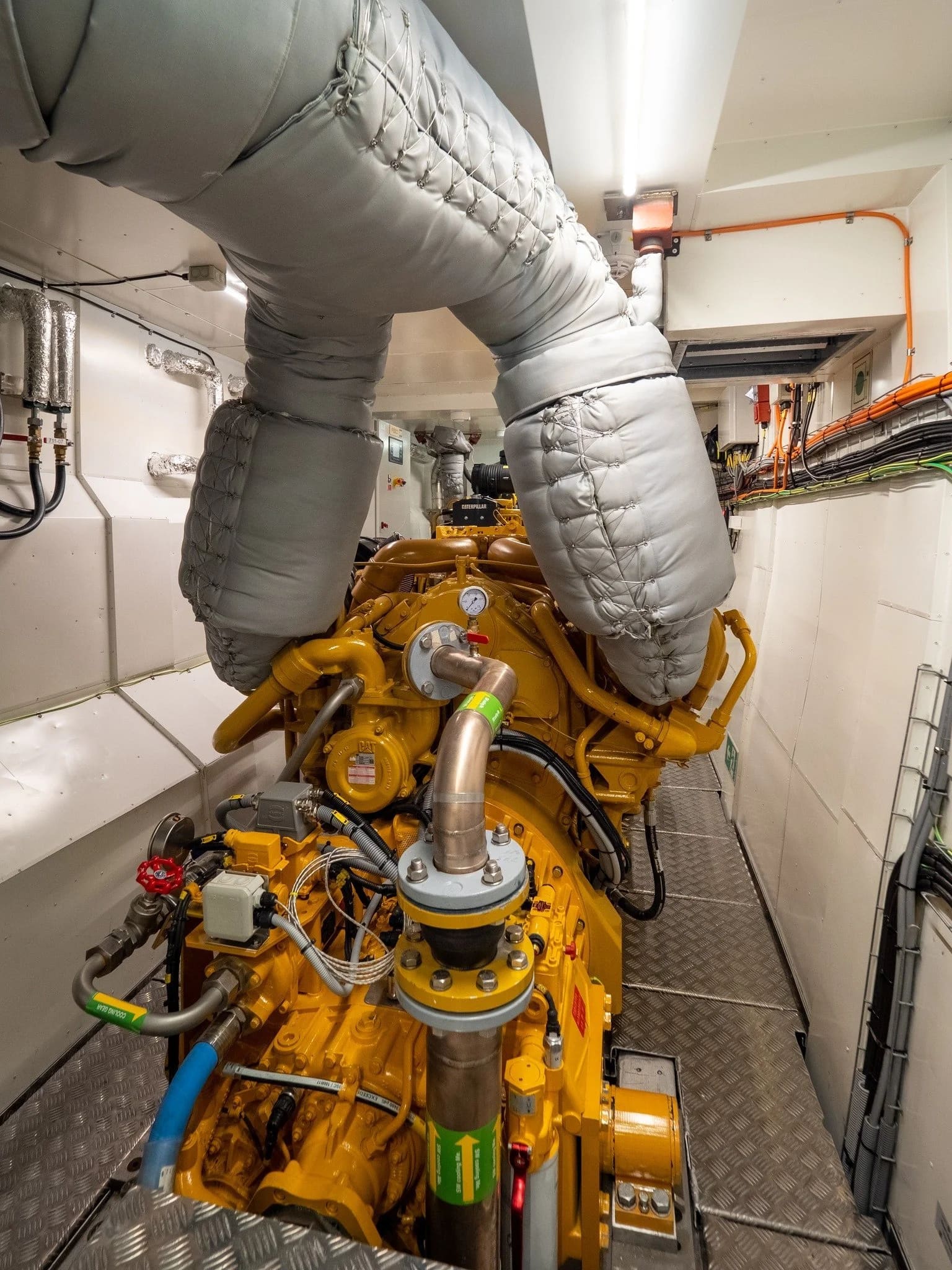 Caterpillar C32 main engine in the carbon fiber demi-hull of OBLUE AERO 36