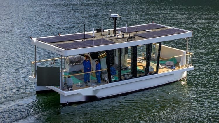 OBLUE FERRY 12E from above, full solar roof and open deck