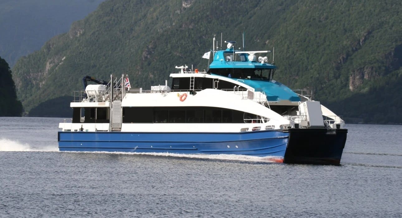 OBLUE FERRY 30 fast commuter catamaran in profile, underway along the Nordland coast