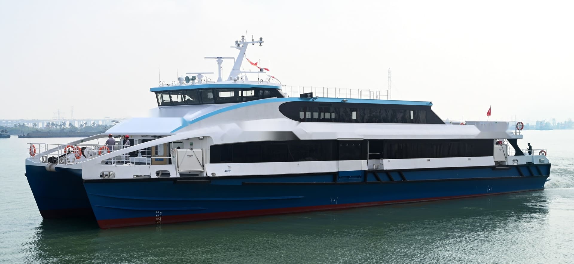 OBLUE FERRY 45 port side profile