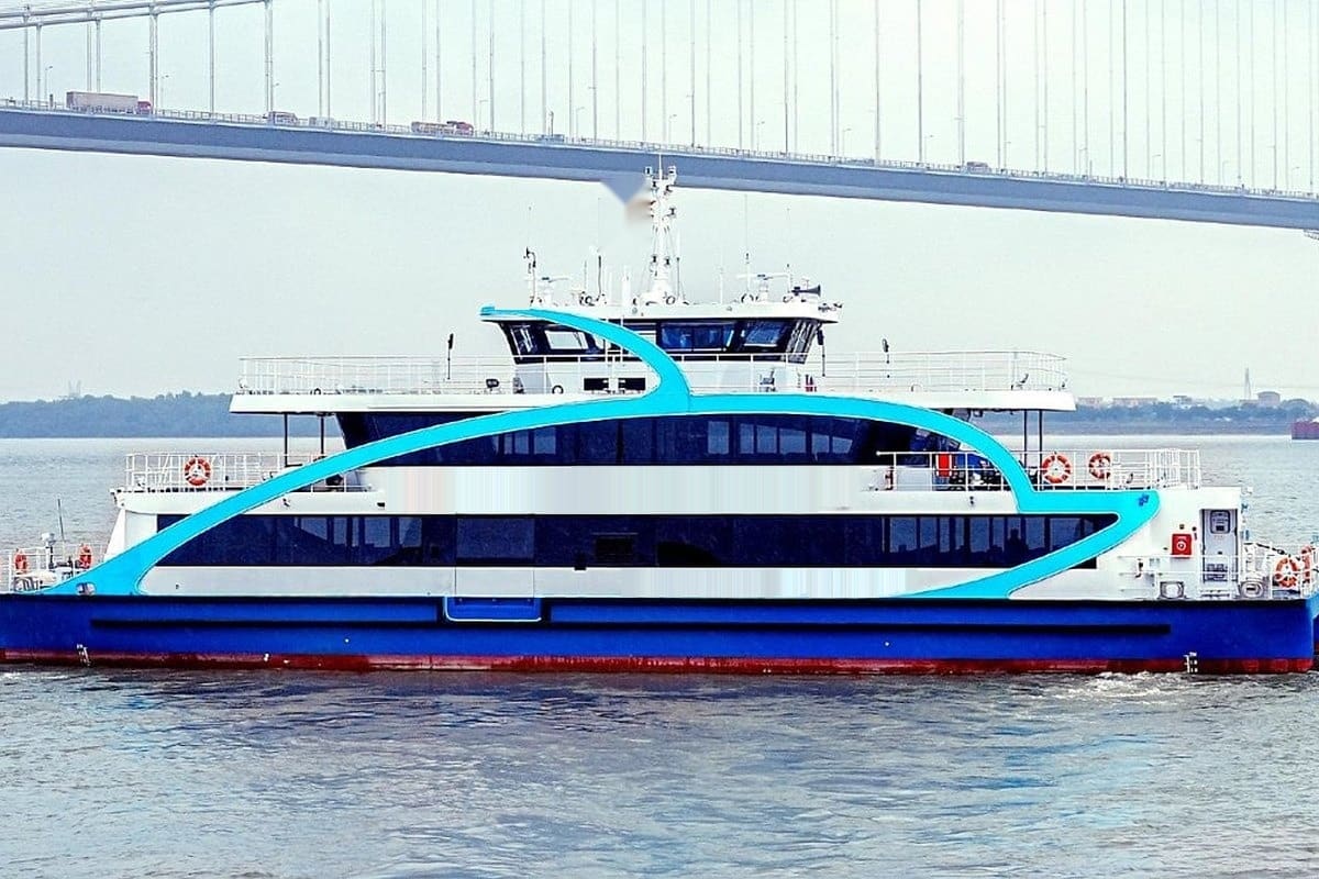 OBLUE FERRY 35E — 34.77 m · 400 PAX · 3,870 kWh